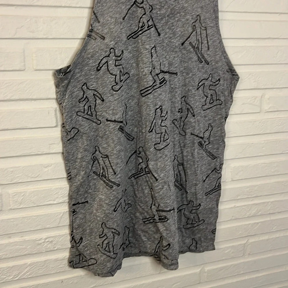 Terez Gray Winter Sports Racerback Workout Tank, Women’s Size Small - Picture 3 of 8